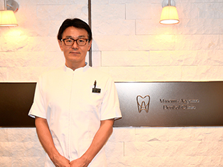 青山健一さん